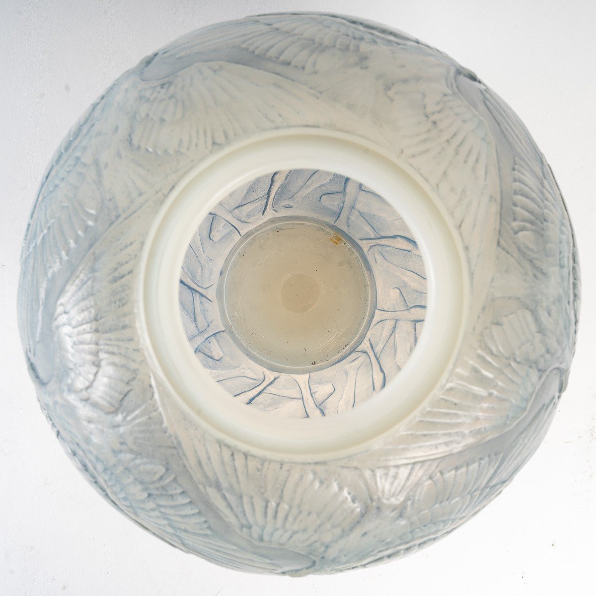 René LALIQUE : Vase "ARCHERS" Opalescent-photo-4