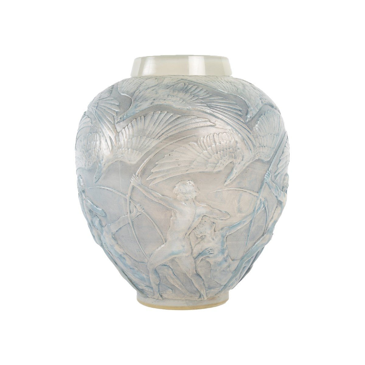 René LALIQUE : Vase "ARCHERS" Opalescent