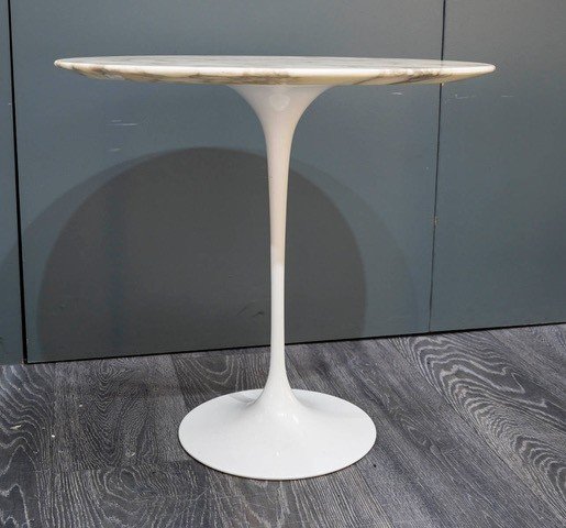 Eero Saarinen (1910-1961), Edition Knoll : Oval Marble Pedestal Table -photo-4