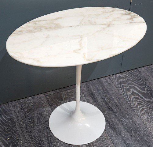Eero Saarinen (1910-1961), Edition Knoll : Oval Marble Pedestal Table -photo-3