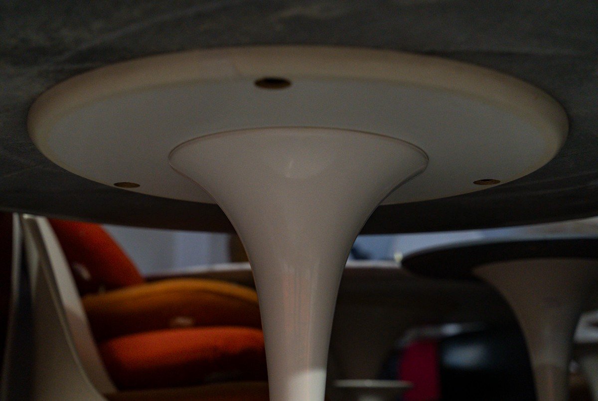 Eero Saarinen (1910-1961) & Knoll International (publisher) “tulip” Table, 120cm-photo-1