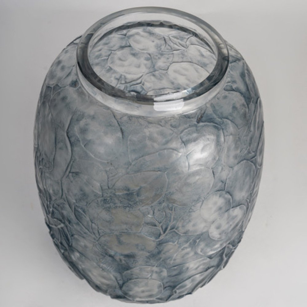 1914- René Lalique, “monnaie Du Pape” Vase-photo-2
