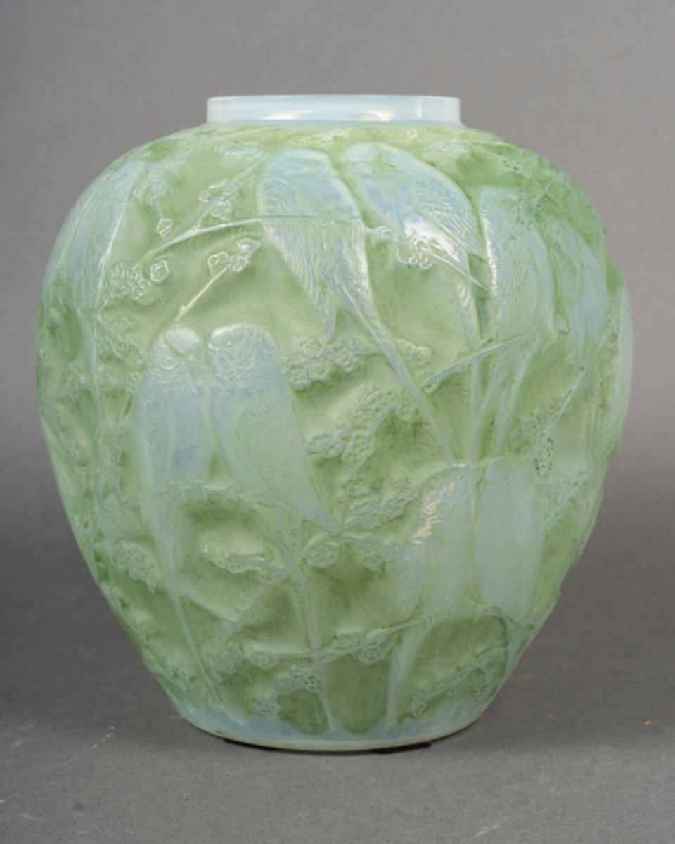 1919 - René Lalique: “parakeets” Opalescent Vase -photo-3