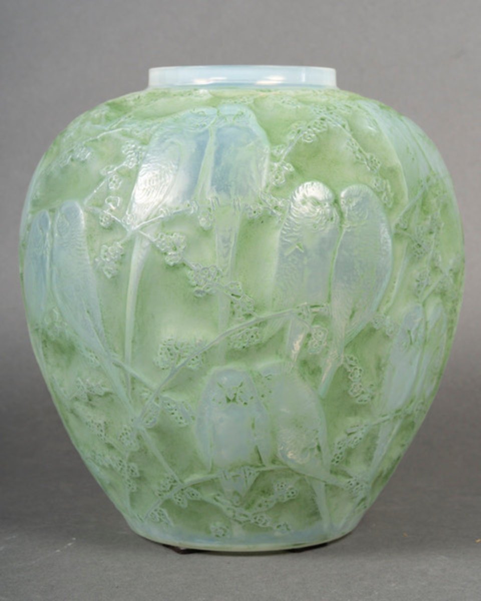 1919 - René Lalique: “parakeets” Opalescent Vase -photo-4