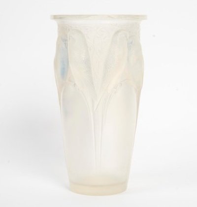 René Lalique-1924 - Vase « Ceylan » Opalescent.-photo-4
