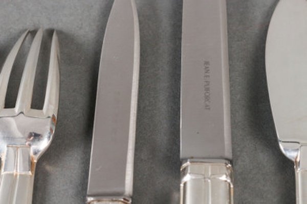 Jean E. Puiforcat – “Chantaco” Flatware Set, 71 Pieces-photo-3