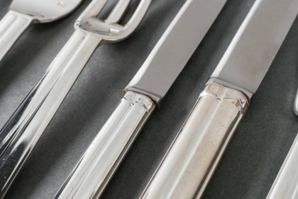 Jean E. Puiforcat – “Chantaco” Flatware Set, 71 Pieces-photo-1