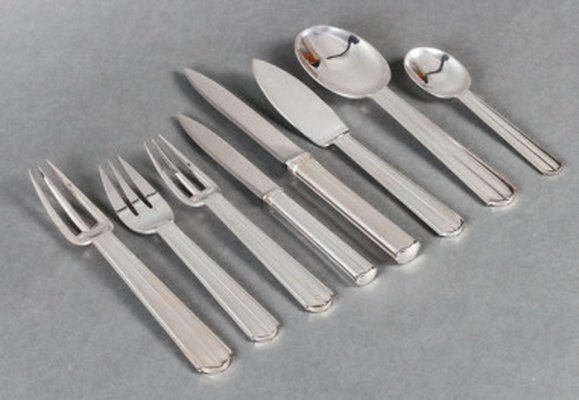Jean E. Puiforcat – “Chantaco” Flatware Set, 71 Pieces-photo-2