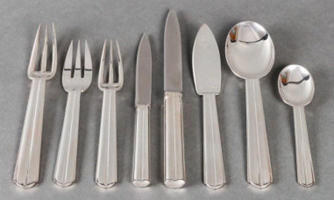 Jean E. Puiforcat – “Chantaco” Flatware Set, 71 Pieces-photo-4