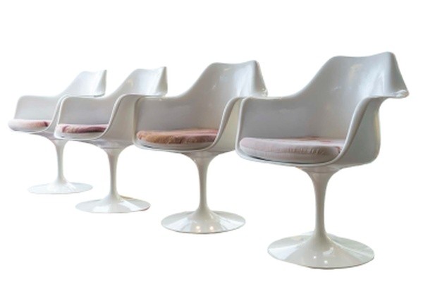 Eero Saarinen (1910–1961) & Knoll – Lot de 4 fauteuils Tulip
