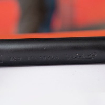 LE CORBUSIER ET PIERRE JEANNERET : Fauteuil "LC2" cuir rouge-photo-4