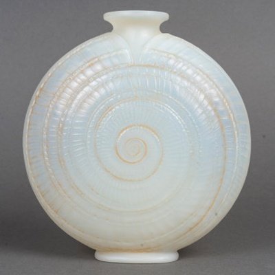 1920 – René Lalique “escargot” Opalescent Vase-photo-2