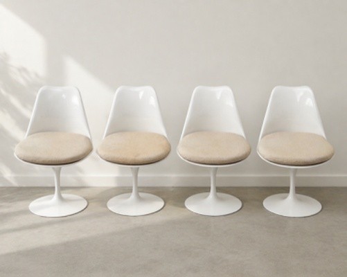 Eero SAARINEN (1910-1961) & KNOLL INTERNATIONAL (éditeur) : Ensemble de 4 chaises « TULIP » piv