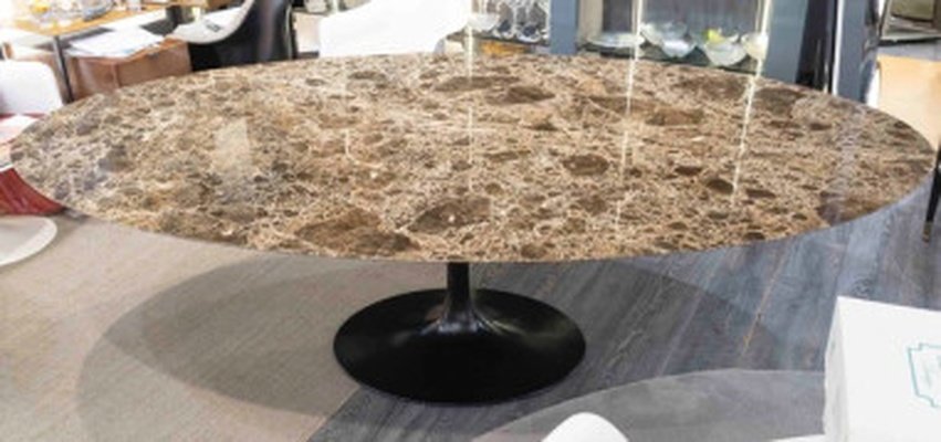 Eero SAARINEN (1910-1961) - Edition KNOLL ,table ovale marbre 244 cm X137 cm Emperador-photo-3