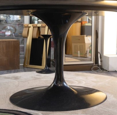 Eero Saarinen & Knoll International: Table "tulipe", marbre marquina et rilsan noir-photo-1