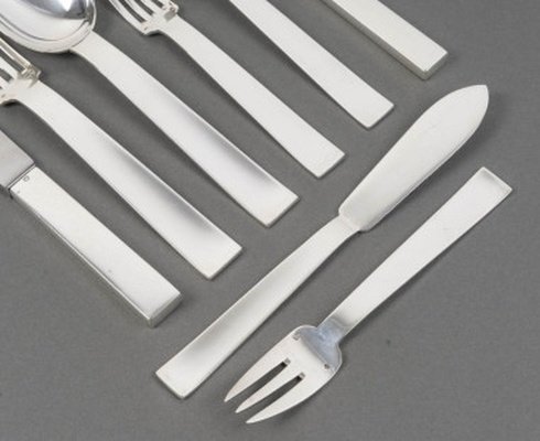 JEAN TETARD – MENAGERE DE COUVERTS 132 PIECES EN ARGENT MASSIF MODELE « TROCADERO » EPOQUE ART -photo-2