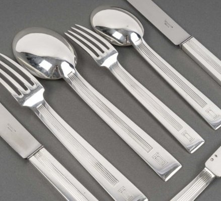 JEAN TETARD – MENAGERE DE COUVERTS 132 PIECES EN ARGENT MASSIF MODELE « TROCADERO » EPOQUE ART -photo-3