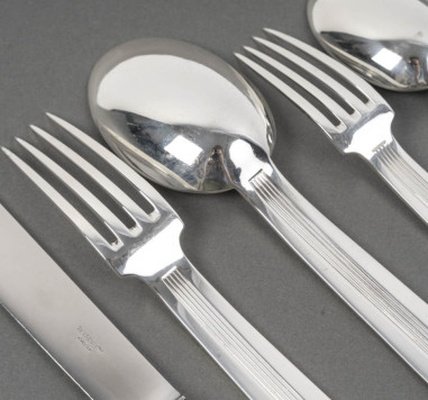 JEAN TETARD – MENAGERE DE COUVERTS 132 PIECES EN ARGENT MASSIF MODELE « TROCADERO » EPOQUE ART -photo-5