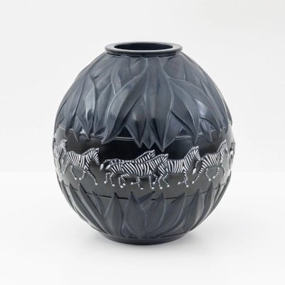 1991 – Marie-claude Lalique – "tanzania" Zebra Vase