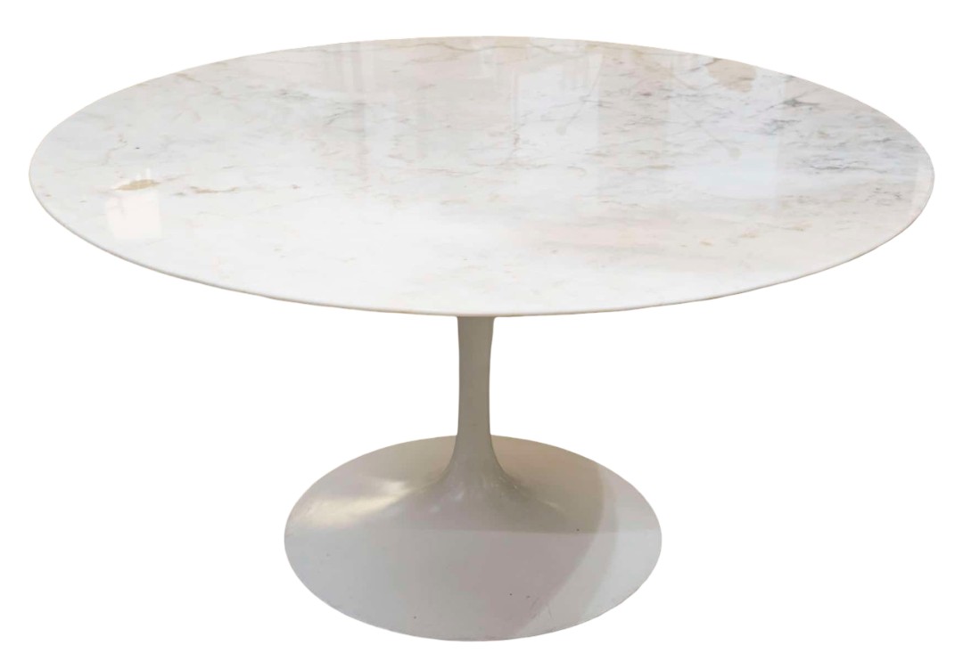 EERO SAARINEN & KNOLL INTERNATIONAL ,TABLE « TULIP » 137 CM Arabescato