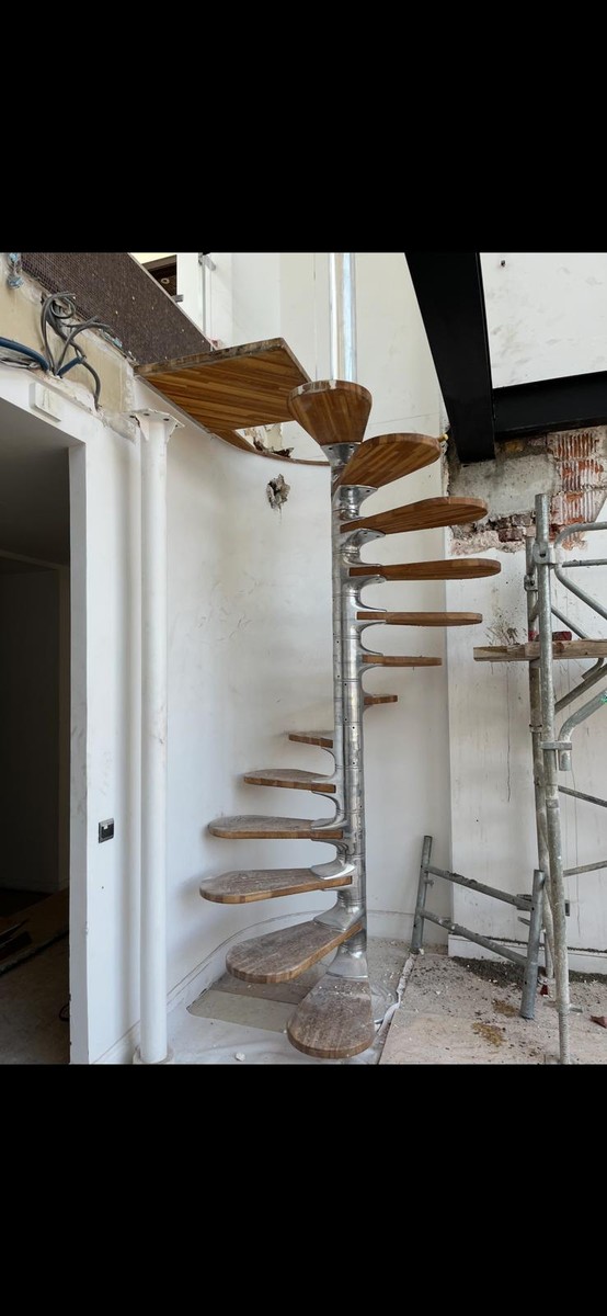 Roger Tallon (1929–2011) – Thirteen-step Spiral Staircase, Circa 1970-photo-4