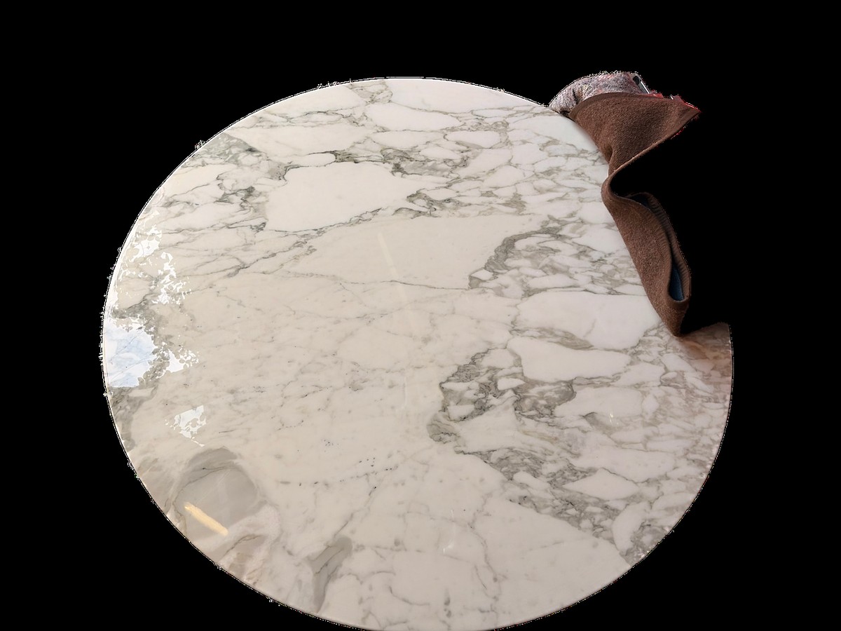 Eero Saarinen For Knoll. Round Table ø 137 Cm, Calacatta Marble, 2021-photo-2