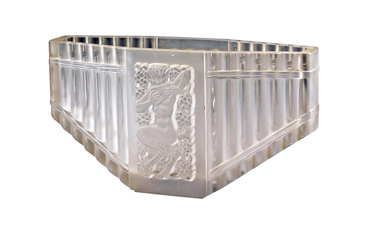 René Lalique Opalescent Vase « Pan »-photo-2