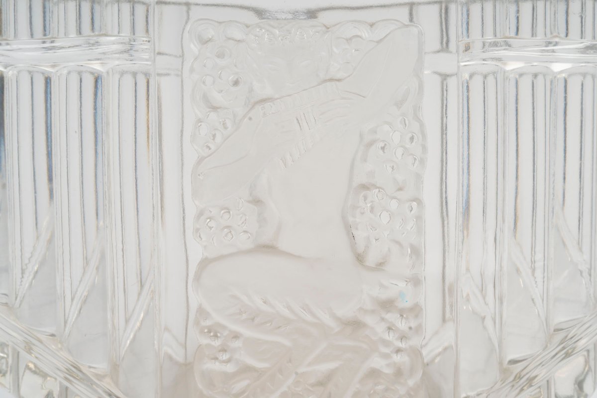 René Lalique Opalescent Vase « Pan »-photo-4