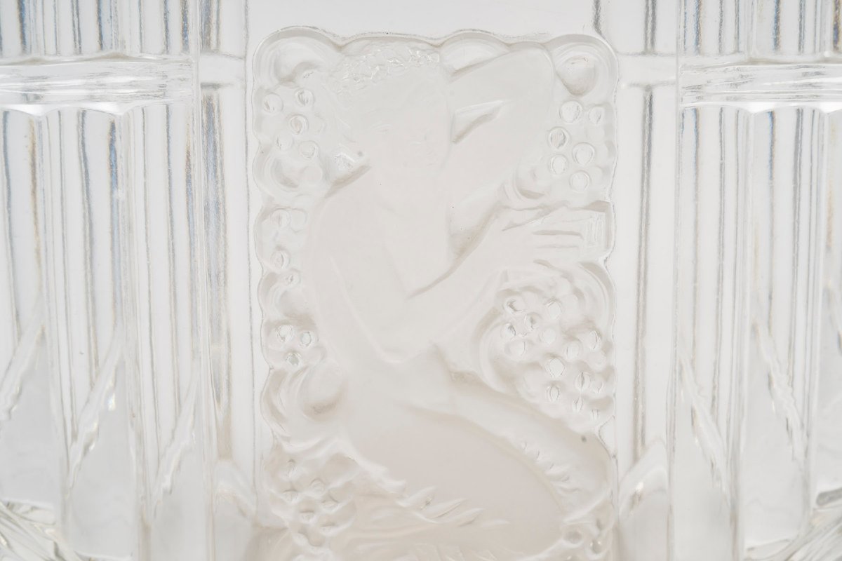 René Lalique Opalescent Vase « Pan »-photo-5