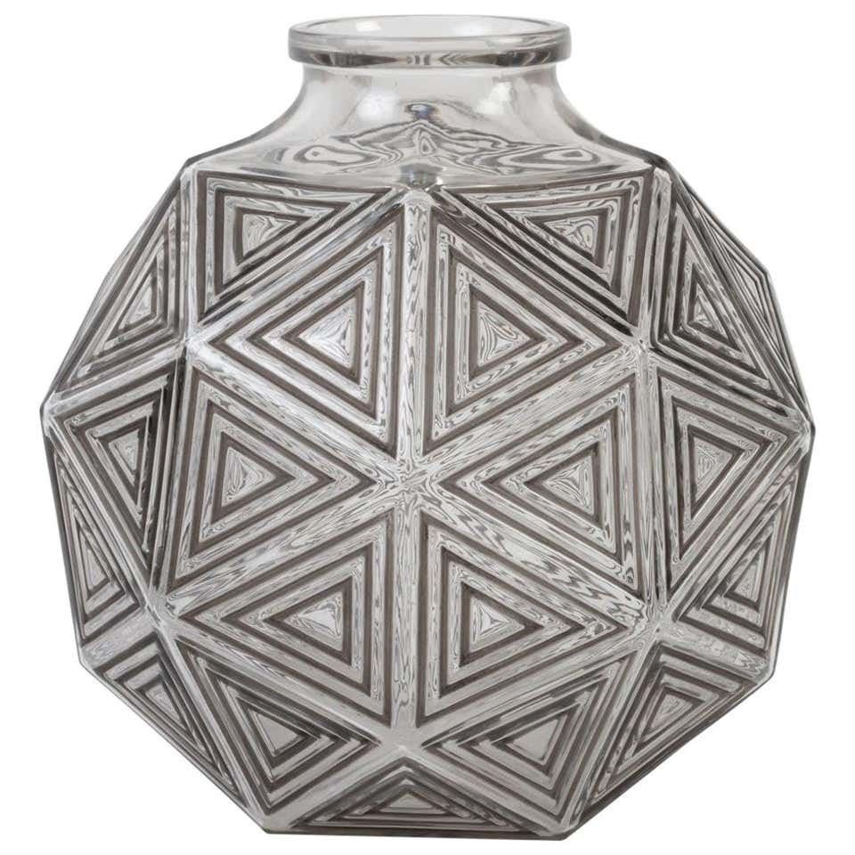 Vase Nanking crée par René Lalique