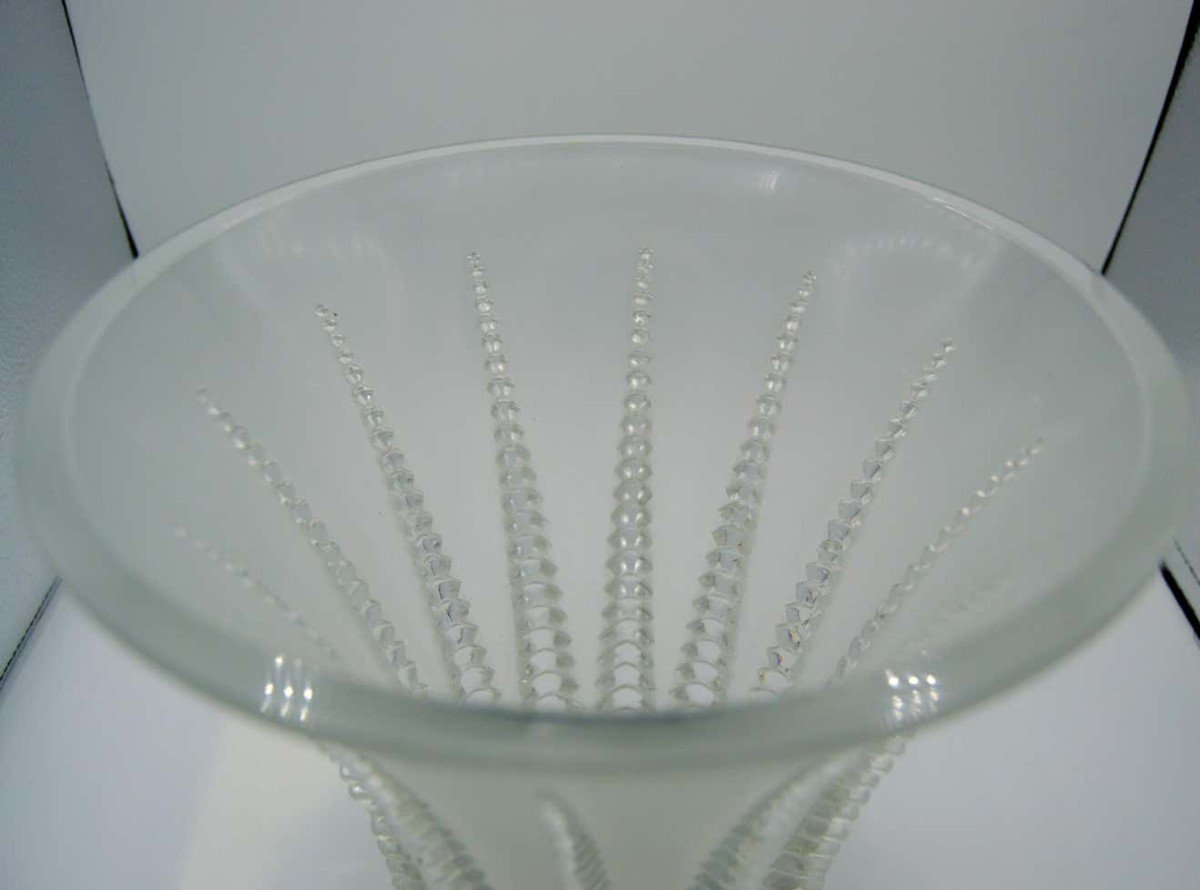 René Lalique (1860-1945), Vase modèle "Font-romeu"-photo-4