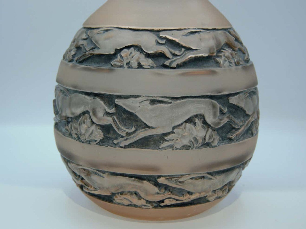 Lalique (1860-1945) Sudan Model Vase-photo-3