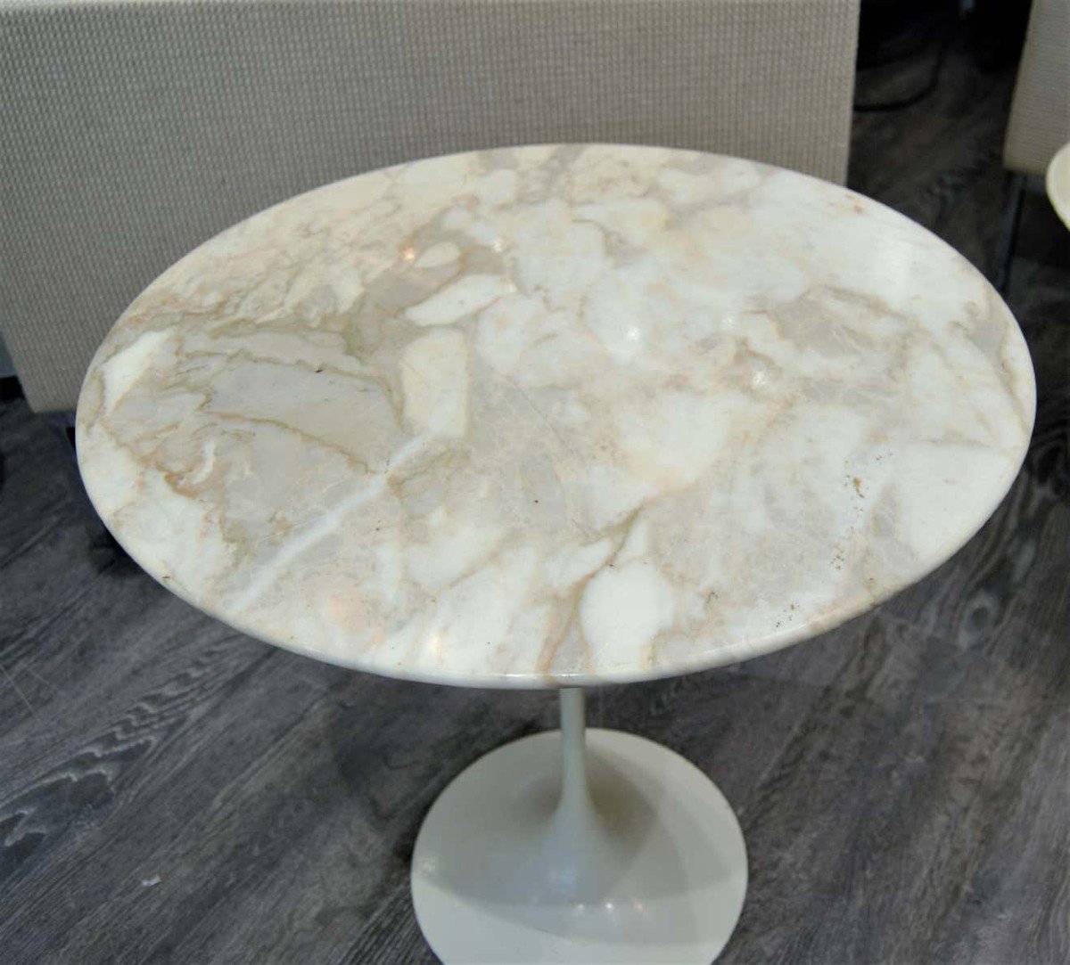 Eero Saarinen & Knoll, Marble Pedestal Table-photo-3