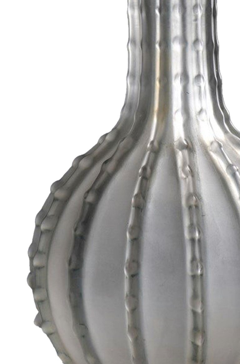 René Lalique: “serrated” Vase 1912-photo-3
