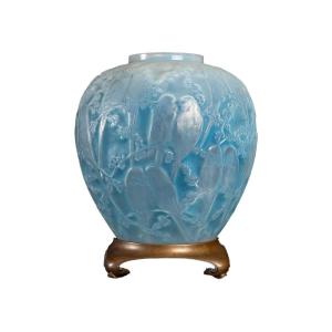 René Lalique 1919 - Opalescent Parakeets Vase