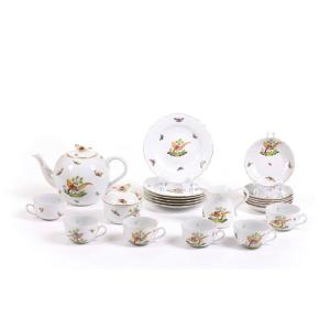 Herend : 21 Piece Porcelain Tea Service