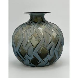 Rene Lalique, Penthièvres Gray Vase, 1928.