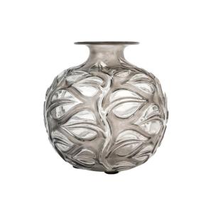 1926 - René Lalique (1860-1945) ,Vase 'Sophora'