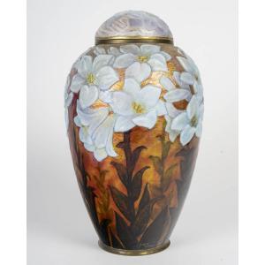 Camille FAURÉ (1874-1956) Vase Couvert