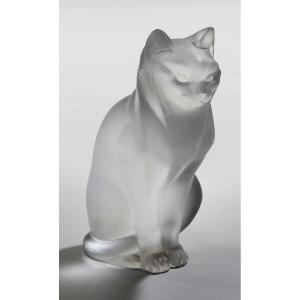 Maison Lalique: Cat "sitting"