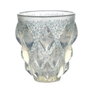René Lalique : Vase « Rampillon » En Verre Opalescent