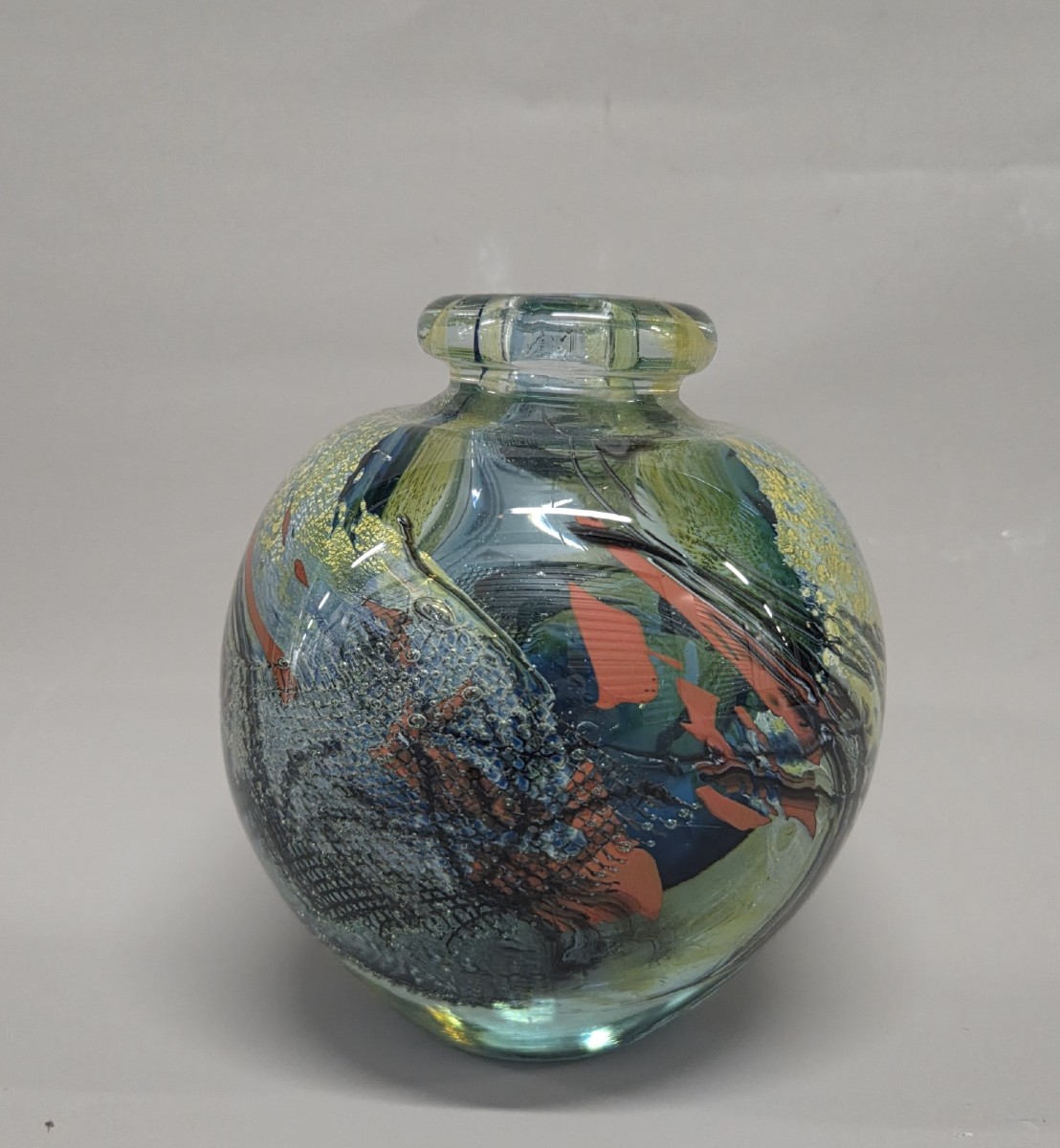 François Le Lonquer - Blown Glass Vase. Circa 1980