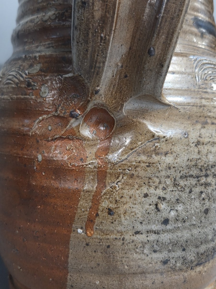 Michel Gardelle - Grand pichet en grès cuisson bois. Années 70-photo-1