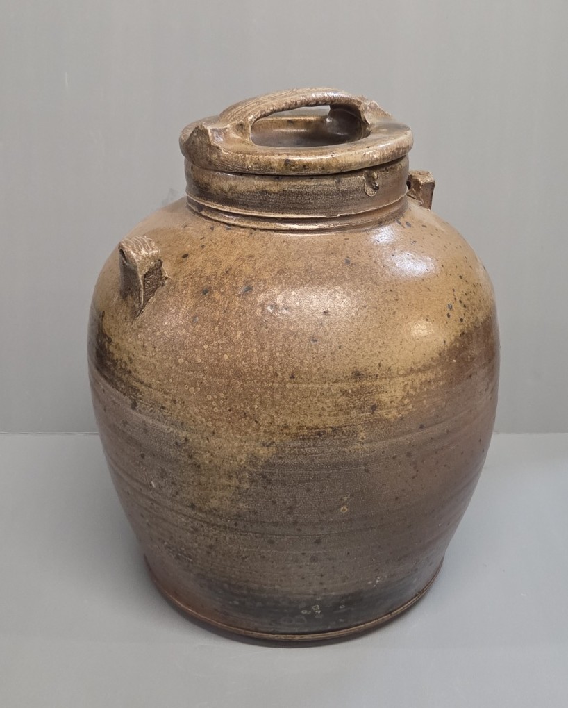 Porret Pastore - Grand pot couvert en grès cuisson four à bois, années 70