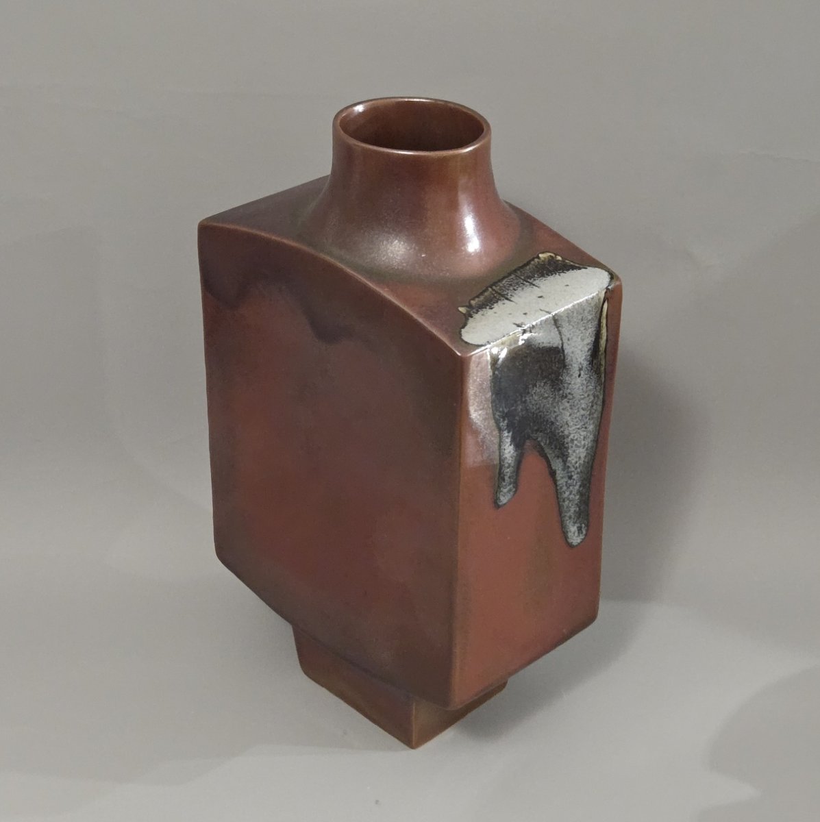 Jacqueline Orr - Grand vase quadrangulaire en céramique-photo-3