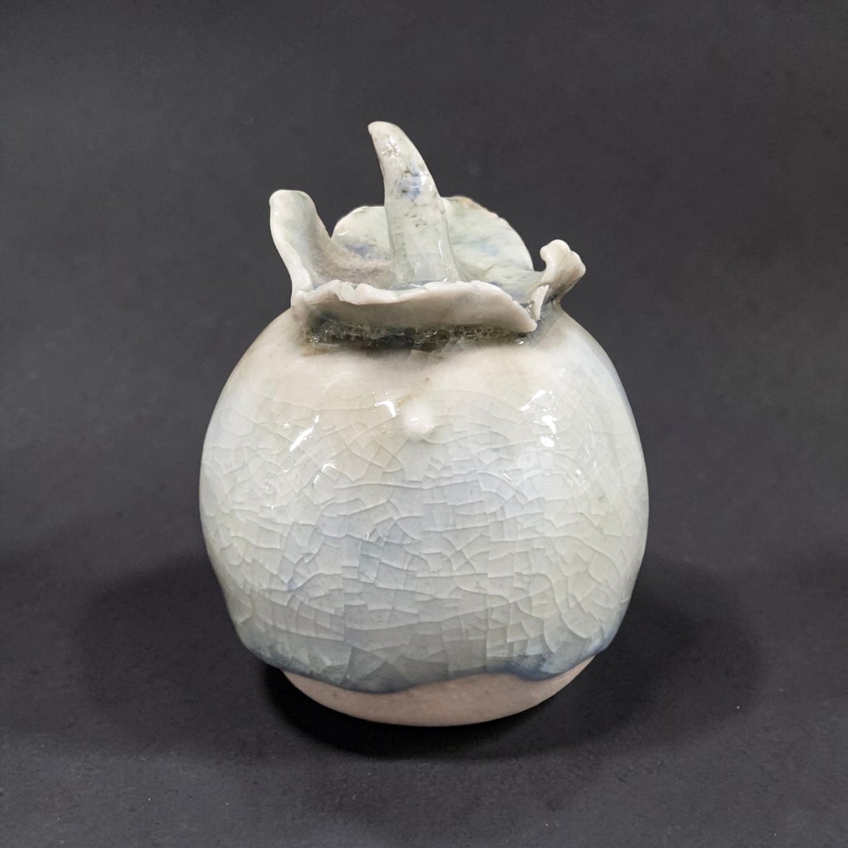 Anne Weitjens - Shaped Fruit In Porcelain