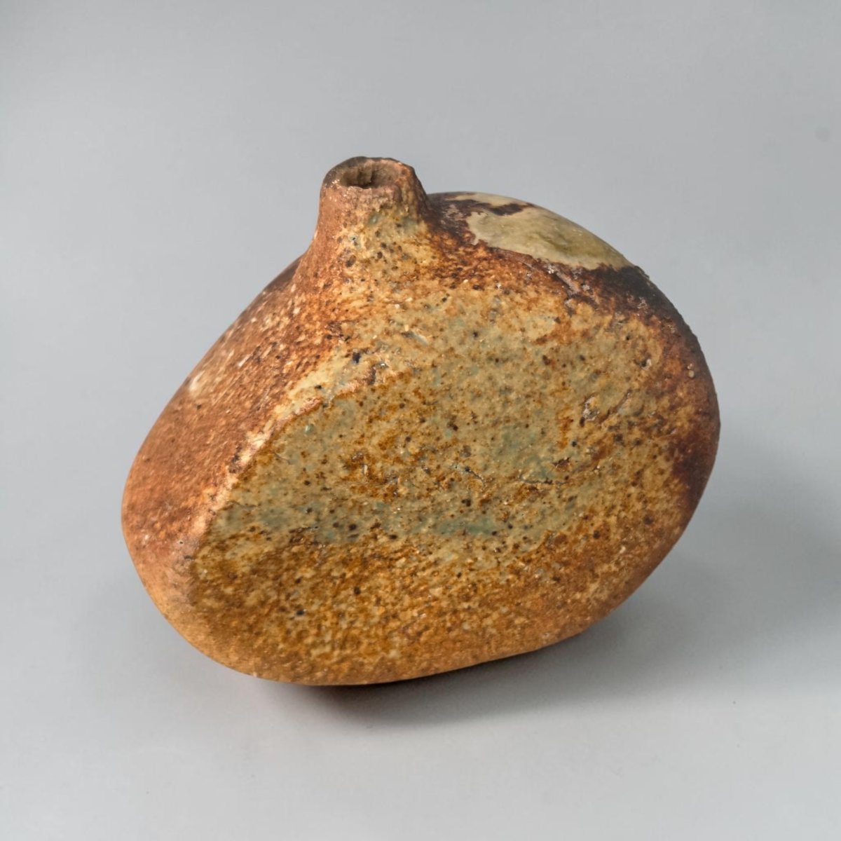 Cécile Dein - Small Hand-formed Stoneware Vase-photo-2
