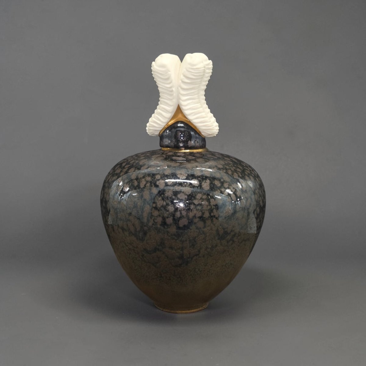Jean-Gilles Vivier - Flacon "trilobites" en porcelaine