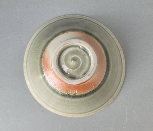 Christine Pedley - Coupe en porcelaine à décor gravé sous couverte-photo-3