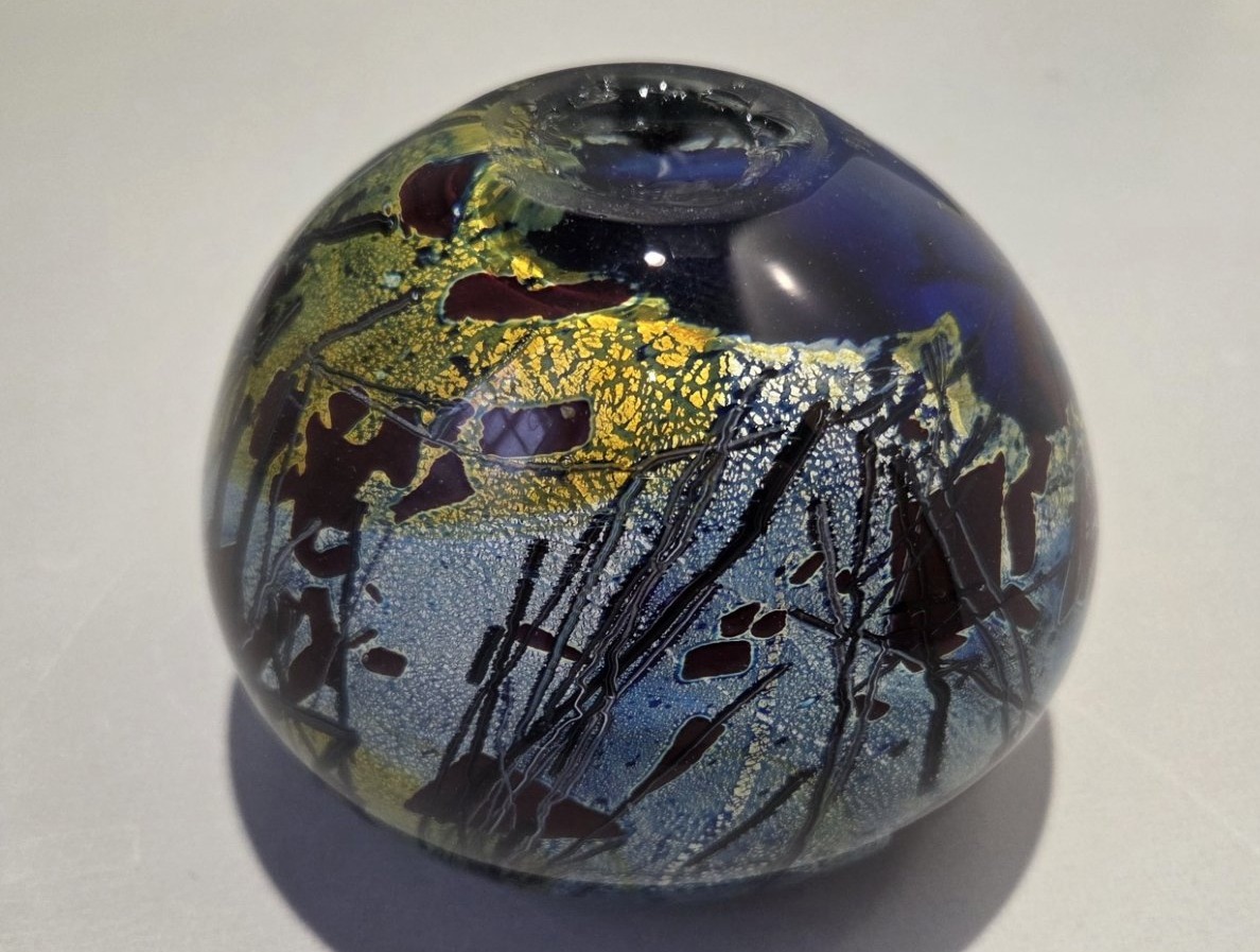 François Le Lonquer - Vase en verre soufflé à décor abstrait-photo-1